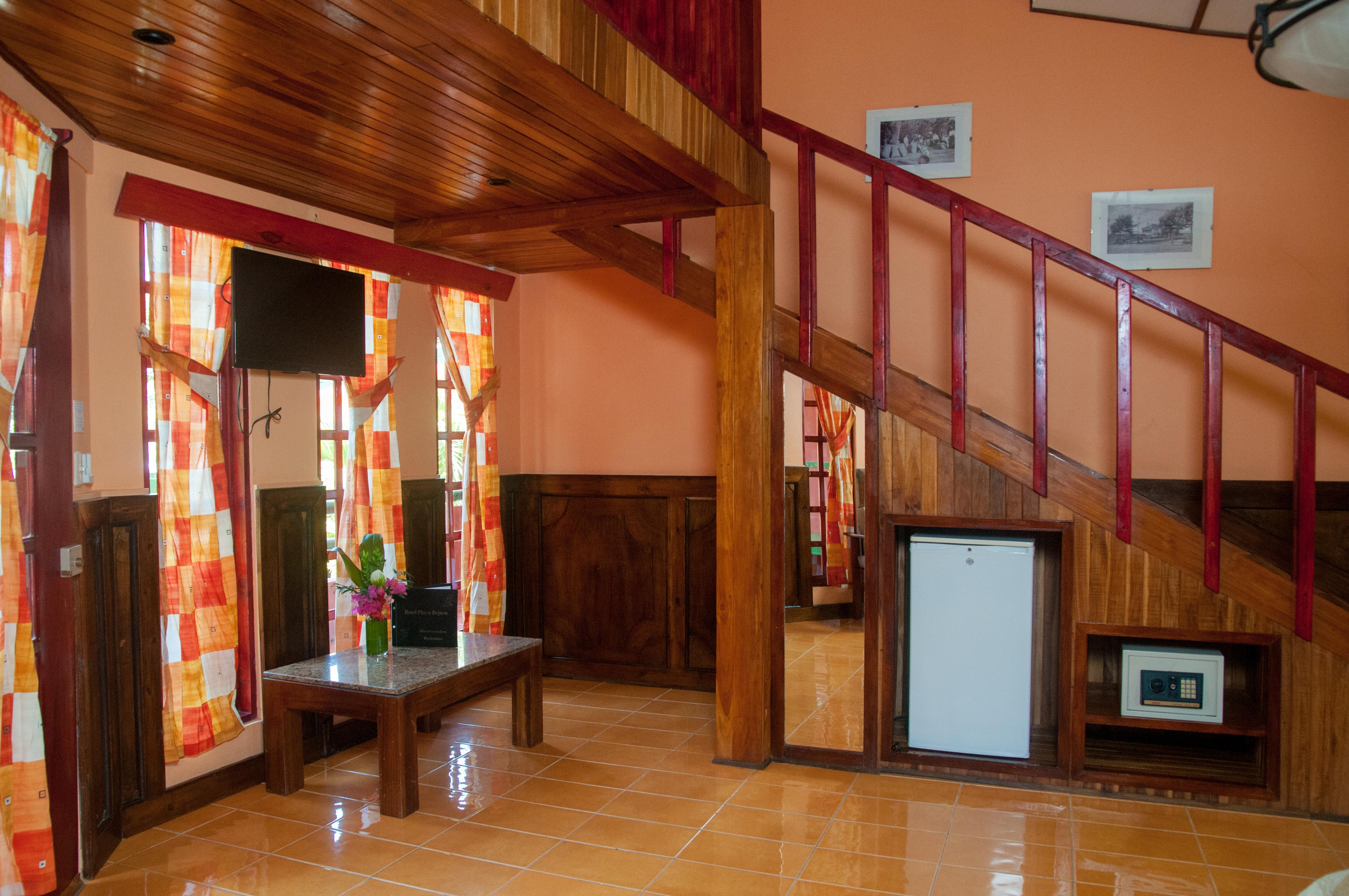 Hotel Playa Bejuco Esterillos Este Exterior foto