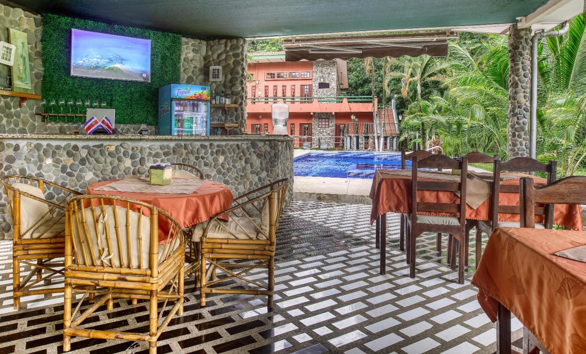 Hotel Playa Bejuco Esterillos Este Exterior foto